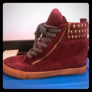 Betsy Johnson Sneakers